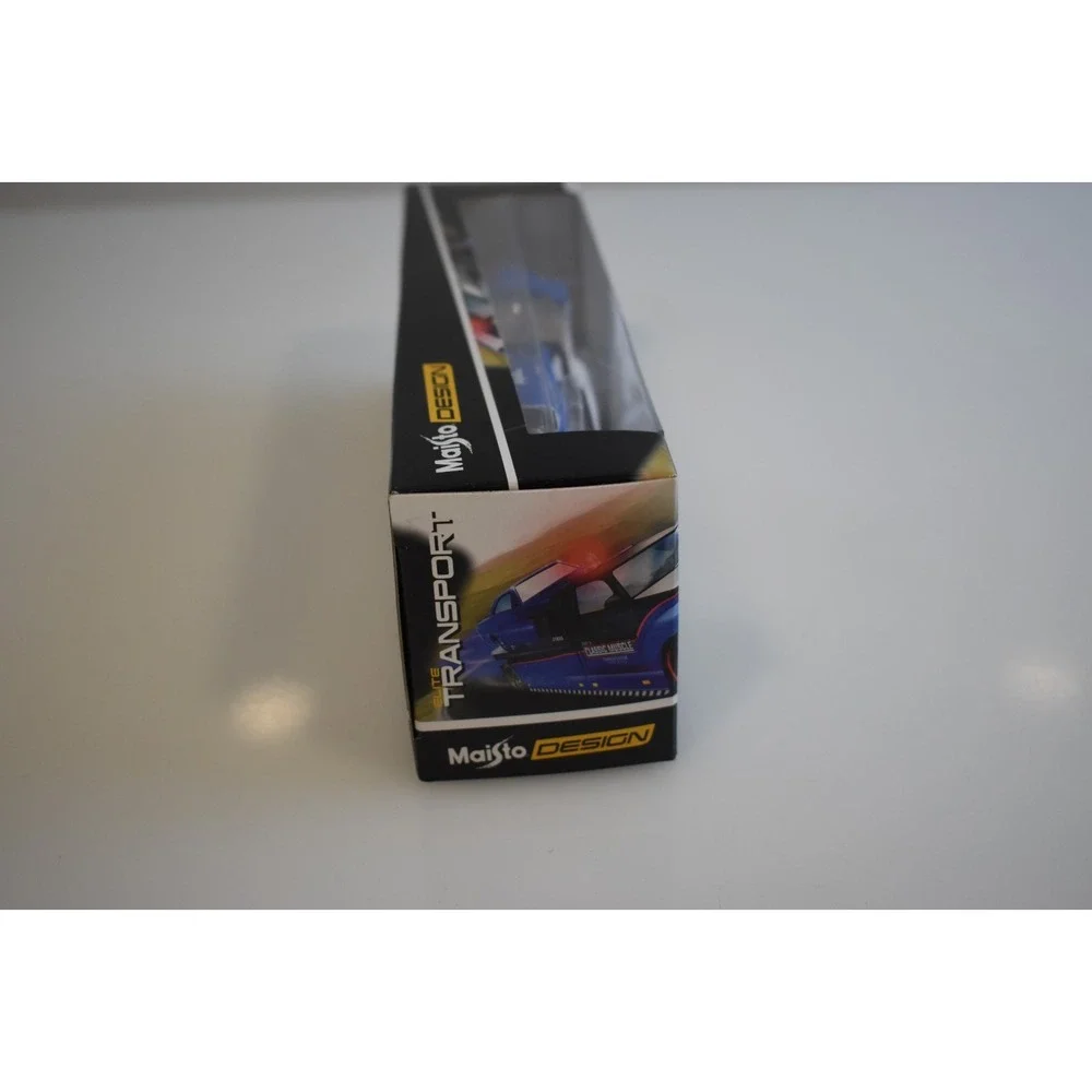 Maisto Design 1:64 Missile Tow Flatbed/ 1957 Chevrolet Bel air New